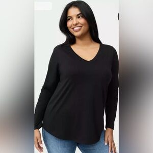 Torrid Black Long Sleeve Classic Fit V-Neck